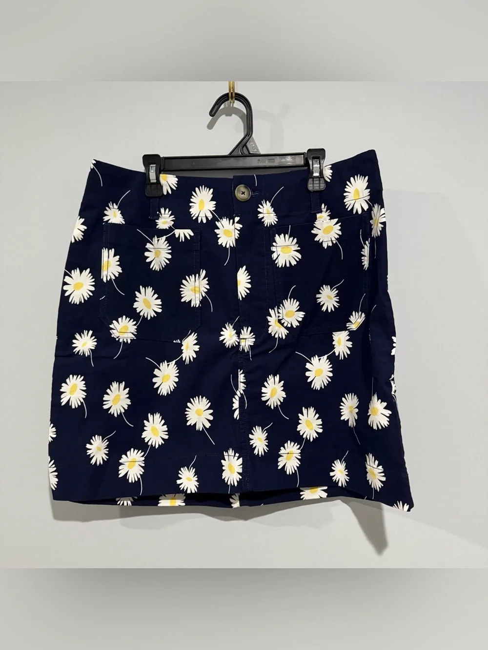 NWT Anthropologie Daisy Print Navy Mini Skirt Size M
